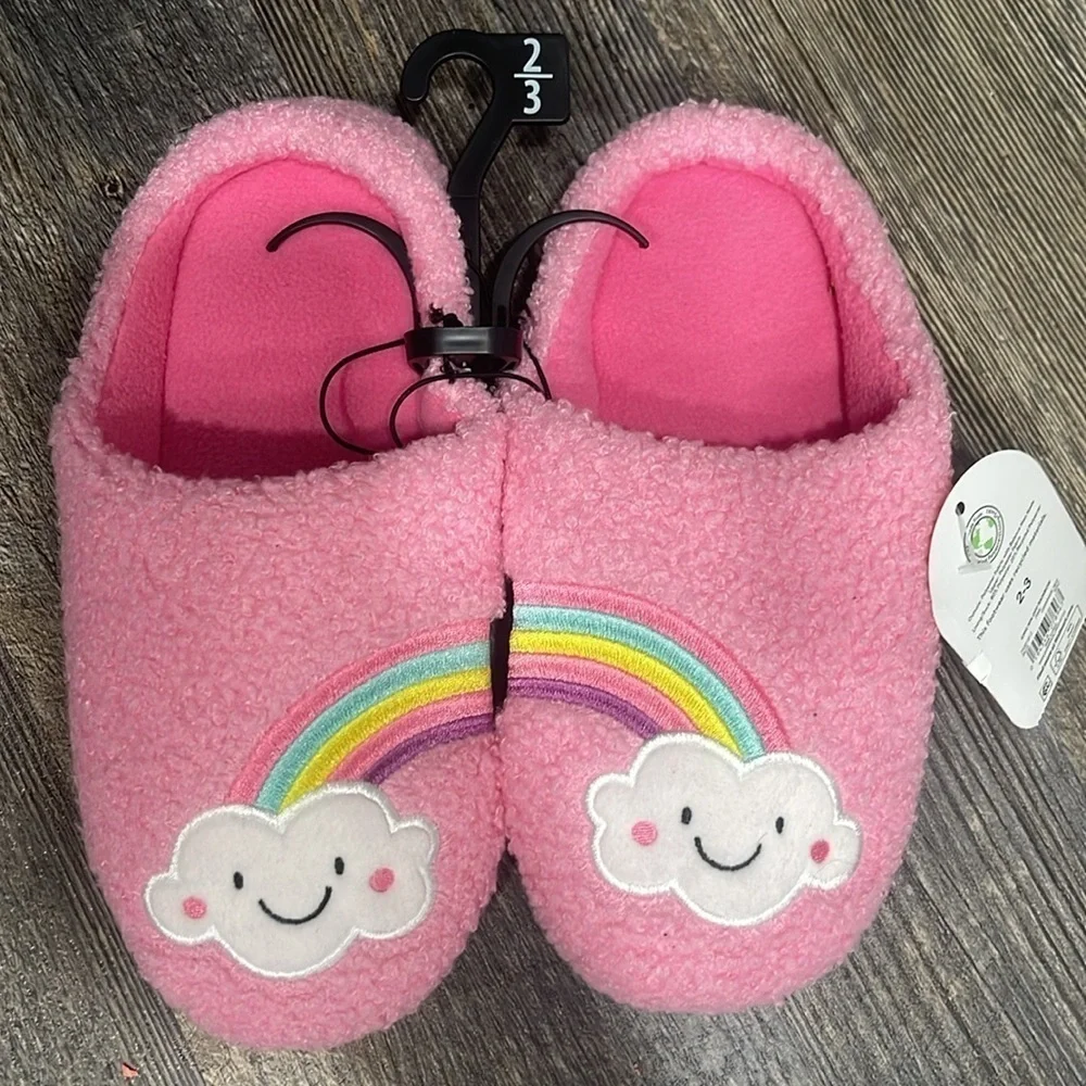 Wonder nation slippers for girls